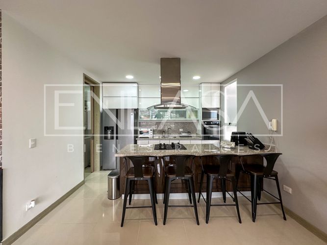 Apartamento de 3 alcobas en venta en Santa Teresita, Cali, 121 m² · foto 8 de 22