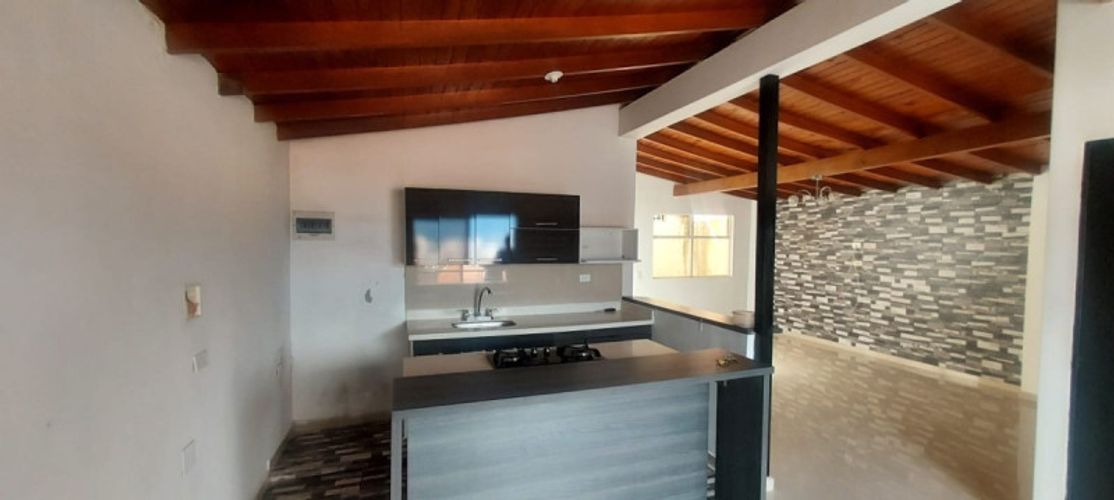 Apartamento de 3 alcobas en venta en Monterrey, La Estrella, 115 m² · foto 3 de 18