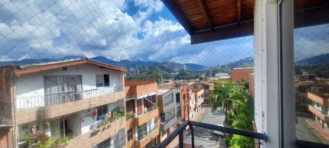 Apartamento de 3 alcobas en venta en Monterrey, La Estrella, 115 m² · foto 10 de 18