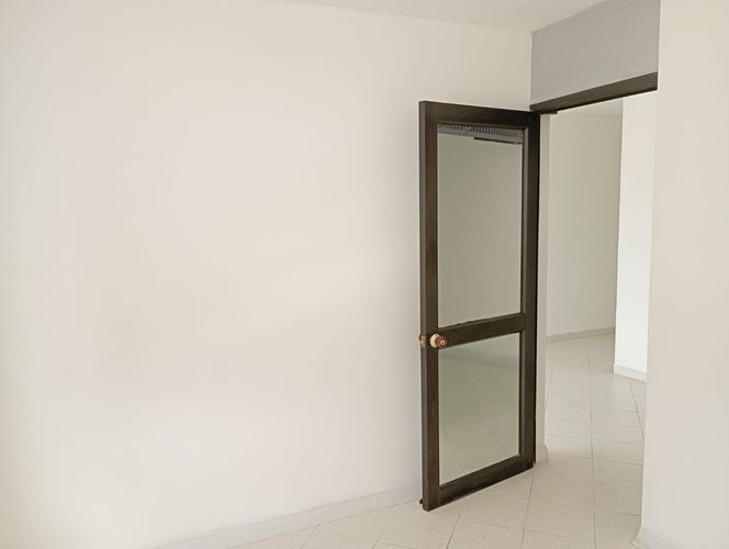 Oficina en arriendo en El Poblado, Medellín, 36 m² · foto 8 de 8