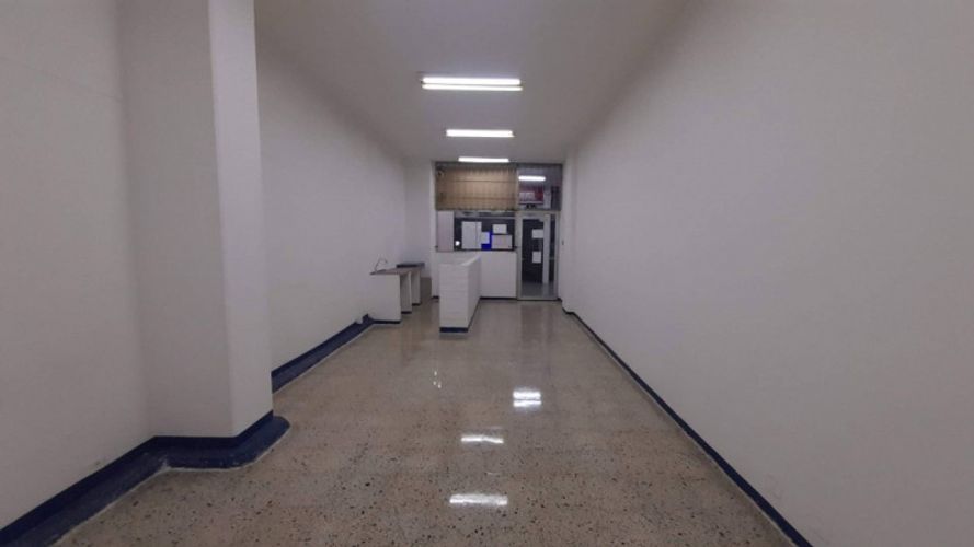 Local en arriendo en La Candelaria, Medellín, 43 m² · foto 4 de 12