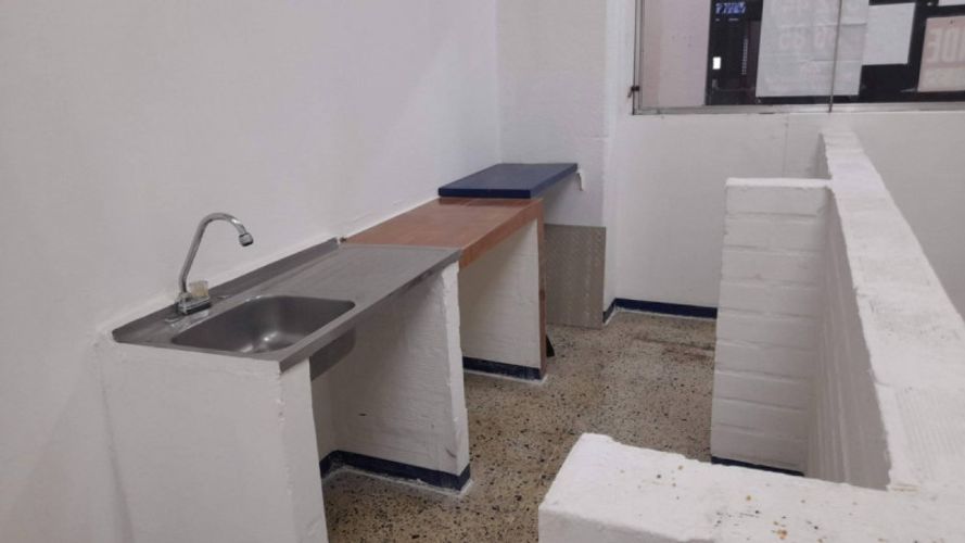 Local en arriendo en La Candelaria, Medellín, 43 m² · foto 11 de 12