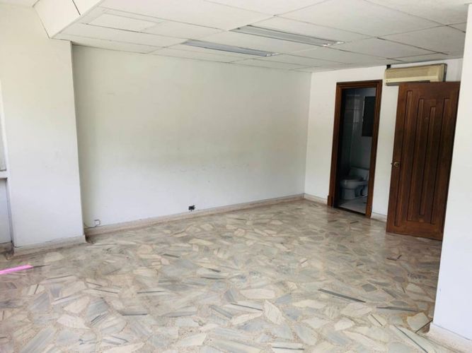 Oficina en arriendo en Villa Carlota, Medellín, 75 m² · foto 4 de 9
