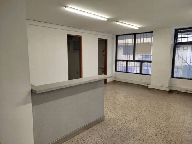 Local en venta en Villa Nueva, Medellín, 737 m² · foto 13 de 24