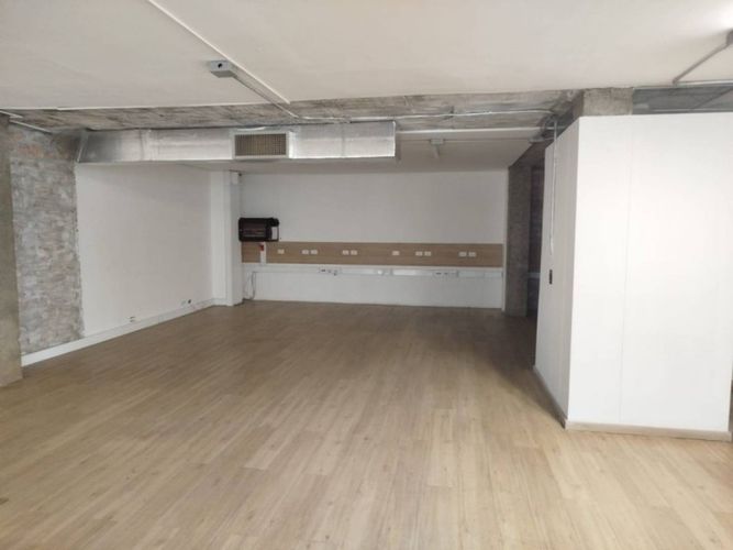 Local en venta en Villa Nueva, Medellín, 737 m² · foto 17 de 24