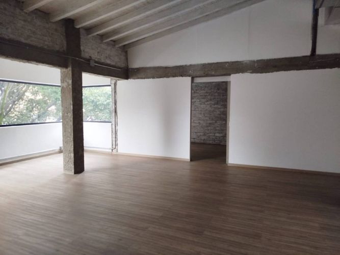Local en venta en Villa Nueva, Medellín, 737 m² · foto 19 de 24