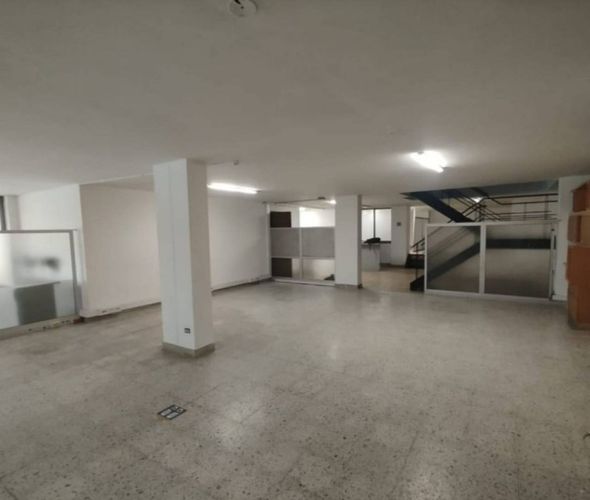 Local en venta en Villa Nueva, Medellín, 737 m² · foto 21 de 24