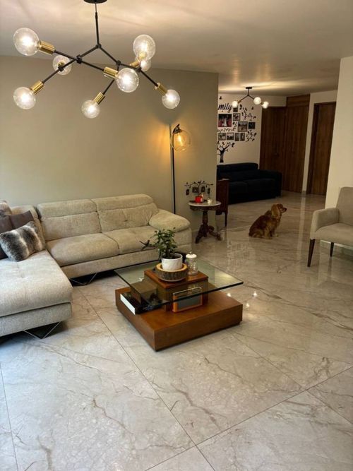 Apartamento de 4 alcobas en venta en El Poblado, Medellín, 189 m² · foto 2 de 14