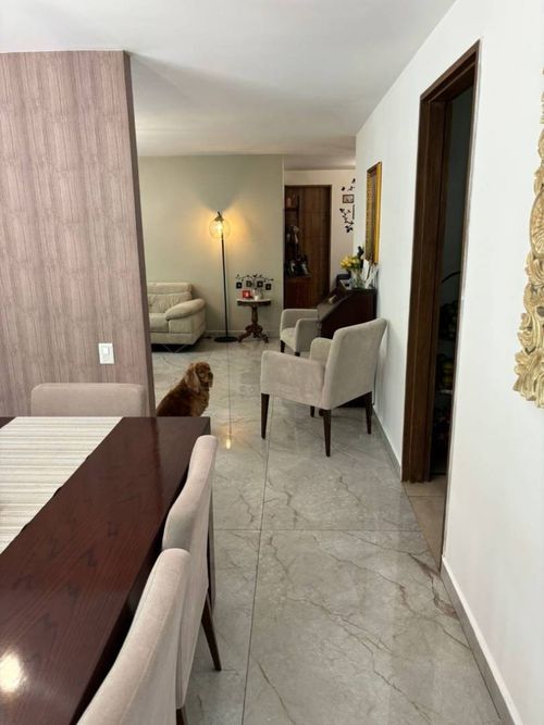 Apartamento de 4 alcobas en venta en El Poblado, Medellín, 189 m² · foto 5 de 14