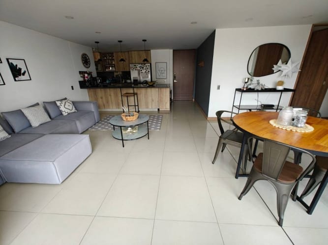 Apartamento de 3 alcobas en arriendo en El Poblado, Medellín, 100 m² · foto 8 de 24