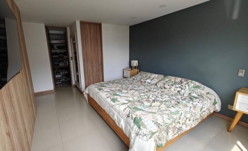 Apartamento de 3 alcobas en arriendo en El Poblado, Medellín, 100 m² · foto 9 de 24