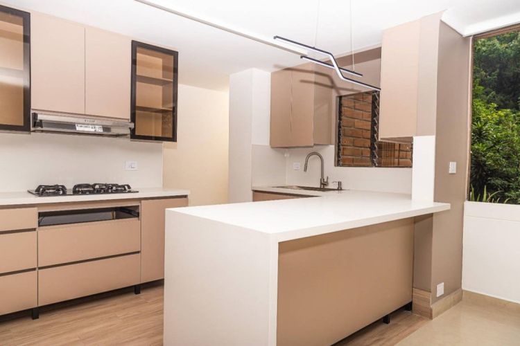 Apartamento de 3 alcobas en venta en Otraparte, Envigado, 278 m² · foto 2 de 24