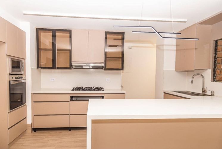 Apartamento de 3 alcobas en venta en Otraparte, Envigado, 278 m² · foto 3 de 24