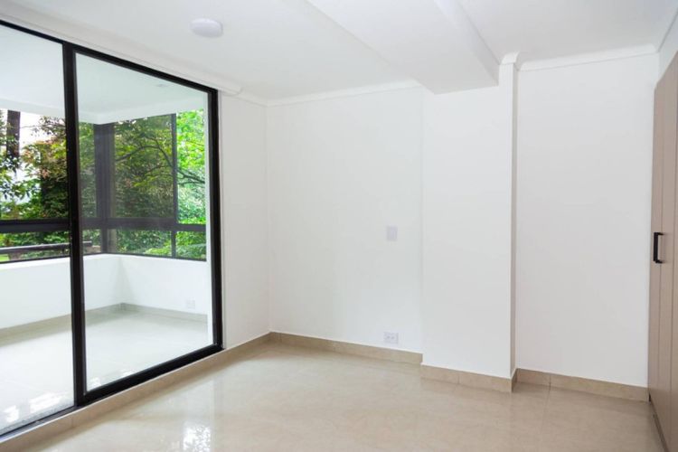 Apartamento de 3 alcobas en venta en Otraparte, Envigado, 278 m² · foto 6 de 24