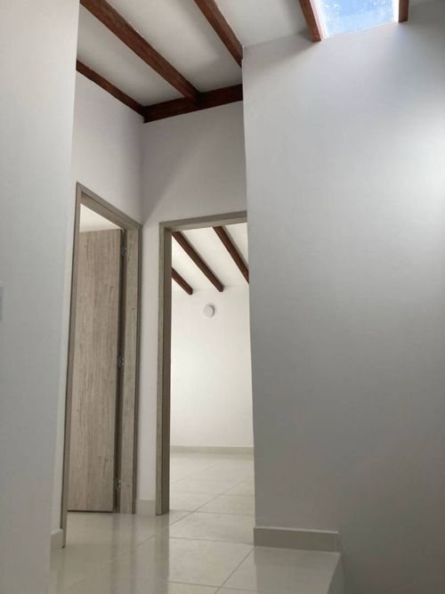 Apartamento de 2 alcobas en venta en La Ceja, 70 m² · foto 4 de 16