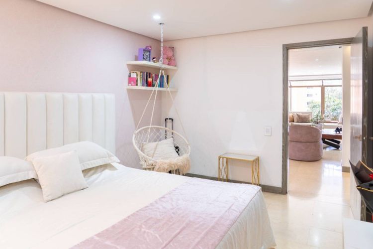 Apartamento de 4 alcobas en venta en La Florida, Medellín, 360 m² · foto 8 de 24