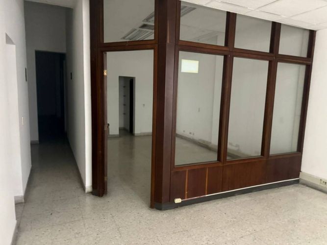 Local en arriendo en La Candelaria, Medellín, 310 m² · foto 5 de 23
