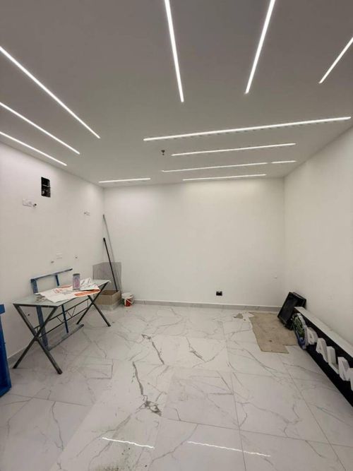 Local en arriendo en El Poblado, Medellín, 25 m² · foto 3 de 12
