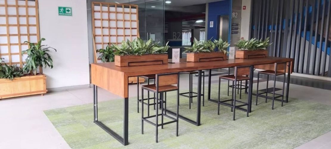 Local en arriendo en El Poblado, Medellín, 25 m² · foto 6 de 12