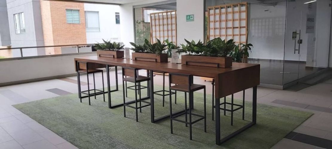 Local en arriendo en El Poblado, Medellín, 25 m² · foto 7 de 12