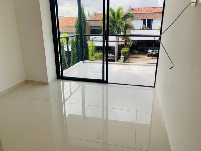 Casa de 3 alcobas en venta en San Lucas, Envigado, 168 m² · foto 8 de 23