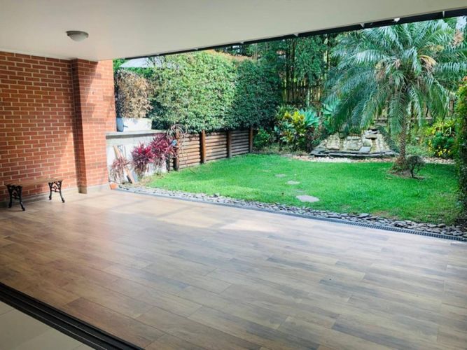 Casa de 3 alcobas en venta en San Lucas, Envigado, 168 m² · foto 20 de 23