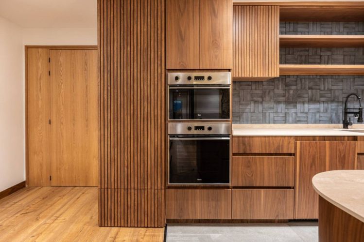 Apartamento de 3 alcobas en venta en El Tesoro, Medellín, 220 m² · foto 3 de 24