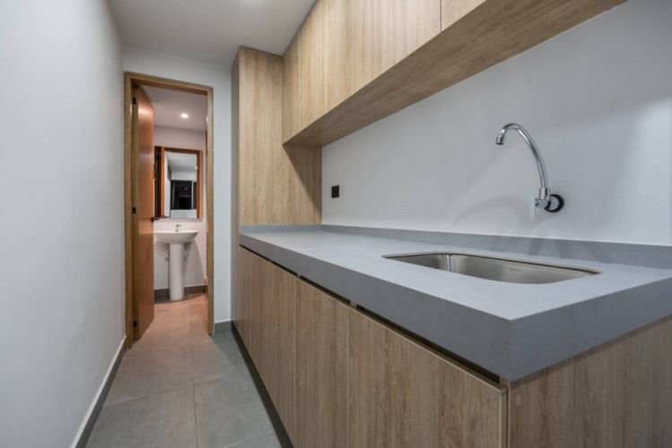 Apartamento de 3 alcobas en venta en El Tesoro, Medellín, 220 m² · foto 5 de 24