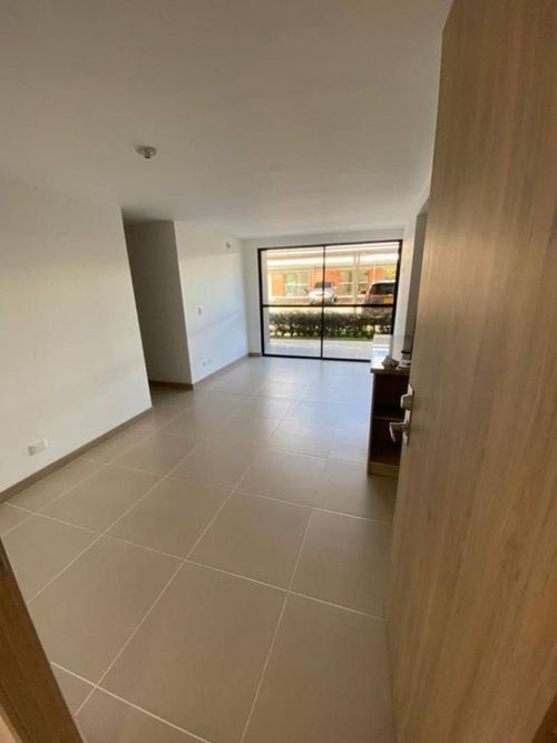 Apartamento de 3 alcobas en venta en La Ceja, 100 m² · foto 4 de 14