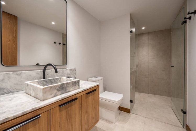 Apartamento de 3 alcobas en venta en El Tesoro, Medellín, 220 m² · foto 16 de 24