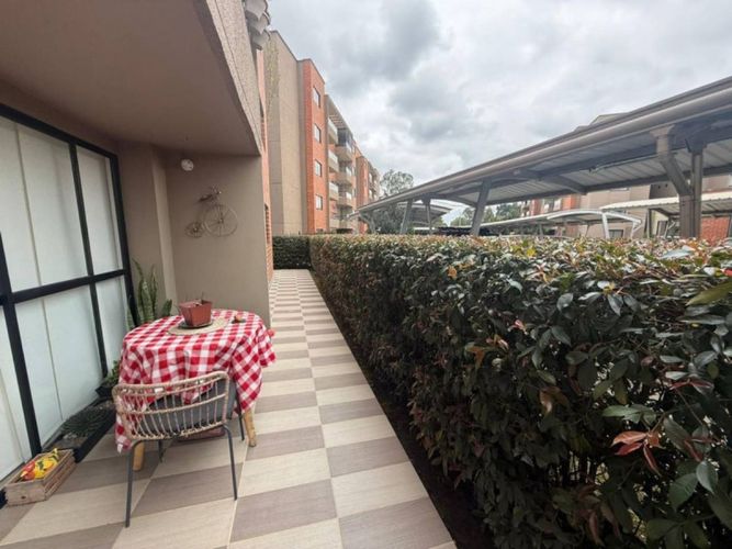 Apartamento de 3 alcobas en venta en La Ceja, 100 m² · foto 13 de 14
