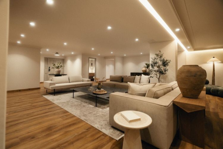 Apartamento en venta en El Poblado, Medellín · foto 2 de 24