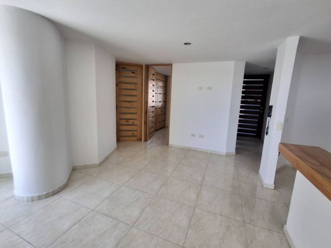 Apartamento de 3 alcobas en venta en El Faro, Rionegro, 73 m² · foto 2 de 12