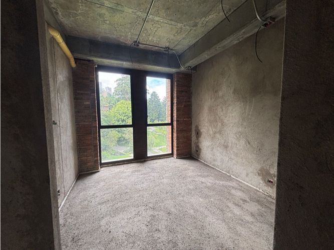 Apartamento en venta en Los Naranjos, Medellín, 203 m² · foto 9 de 9
