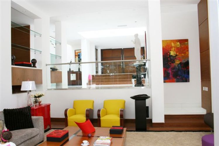 Casa de 4 alcobas en venta en El Refugio, Bogotá, 830 m² · foto 13 de 20