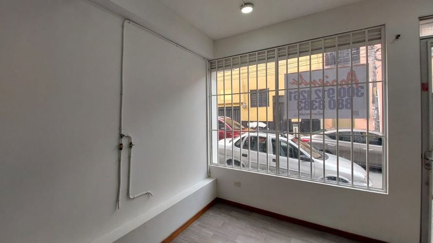 Local en arriendo en El Centro, Manizales, 24 m² · foto 7 de 12