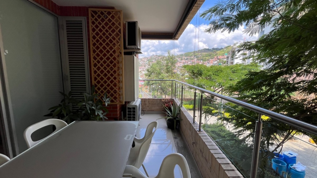 Apartamento en venta en Santa Isabel, Cali · foto 2 de 11