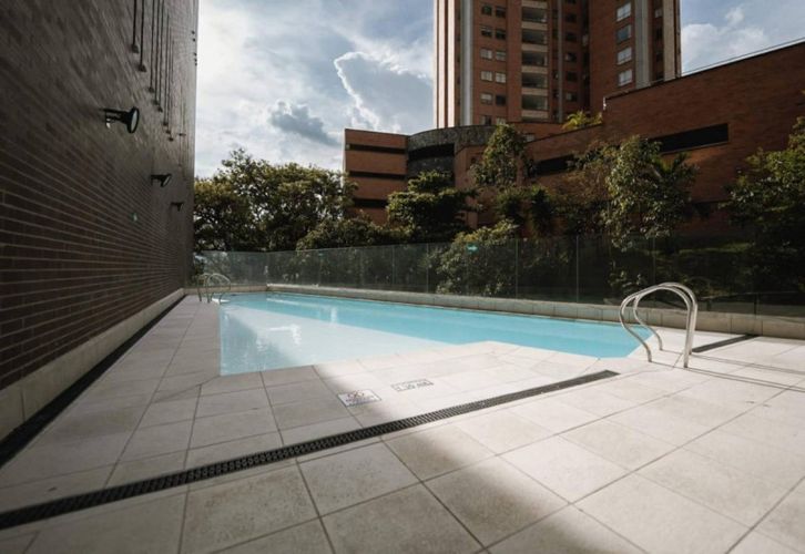 Apartamento de 5 alcobas en venta en El Poblado, Medellín, 198 m² · foto 13 de 24
