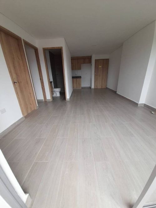 Apartamento de 2 alcobas en venta en Alto Del Medio, Rionegro, 64 m² · foto 3 de 11