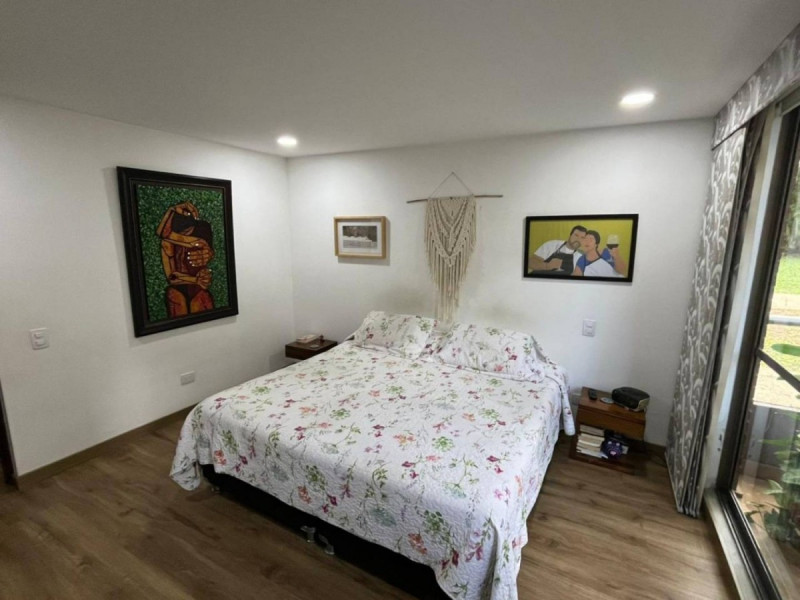 Apartamento en venta en El Poblado, Medellín · foto 11 de 24