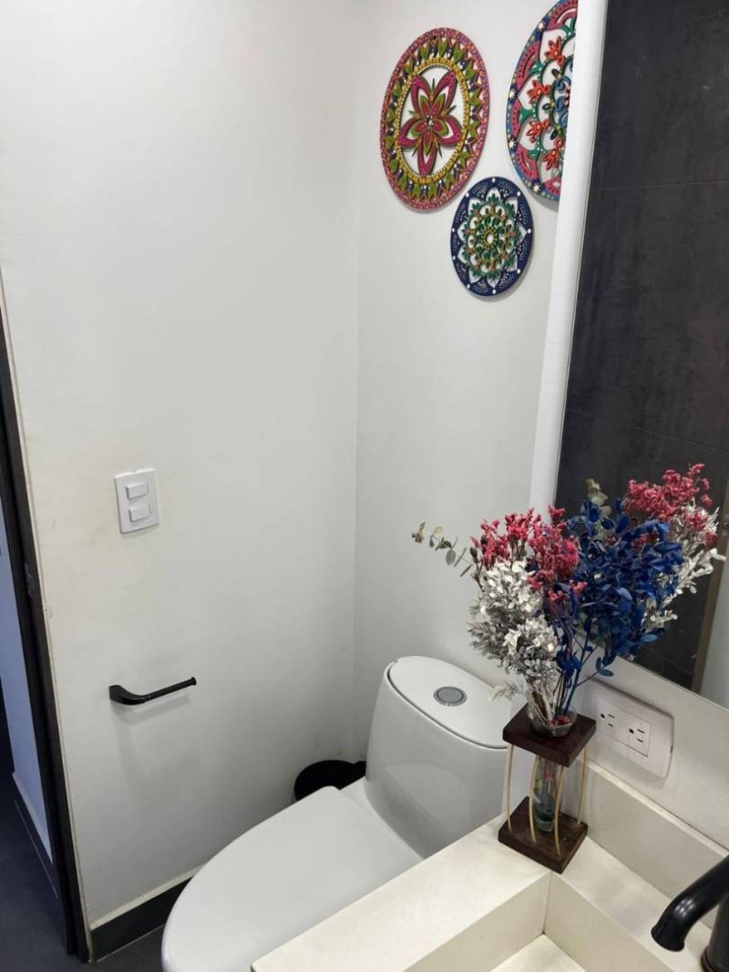 Apartamento en venta en El Poblado, Medellín · foto 15 de 24