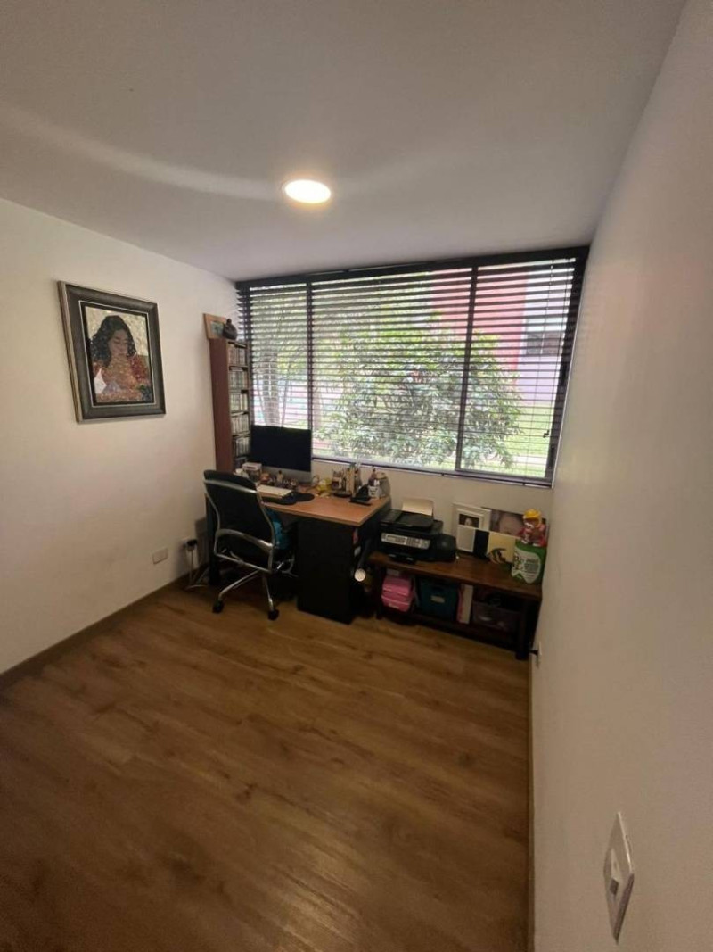 Apartamento en venta en El Poblado, Medellín · foto 21 de 24