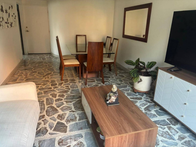Apartamento en venta en El Poblado, Envigado · foto 7 de 17