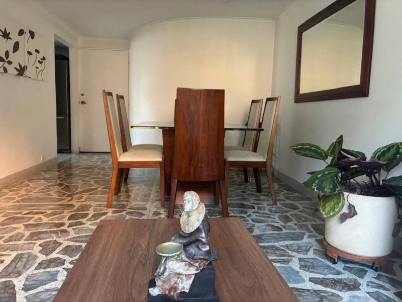 Apartamento en venta en El Poblado, Envigado · foto 8 de 17