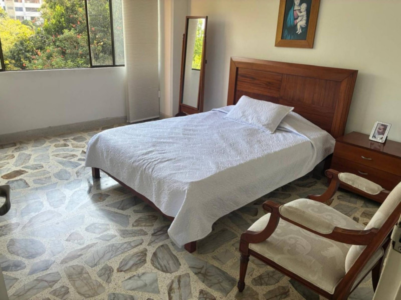 Apartamento en venta en El Poblado, Envigado · foto 11 de 17
