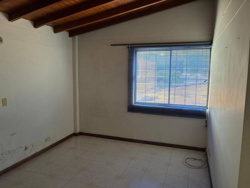 Casa en arriendo en Manila, Medellín · foto 17 de 23