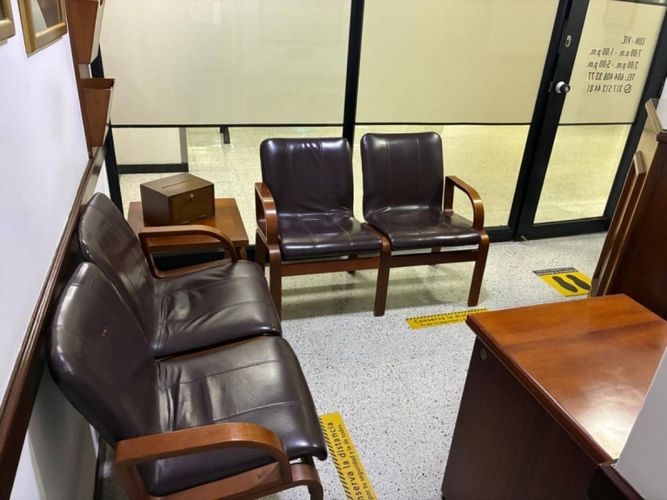 Consultorio en venta en Patio Bonito, Medellín, 32 m² · foto 3 de 9