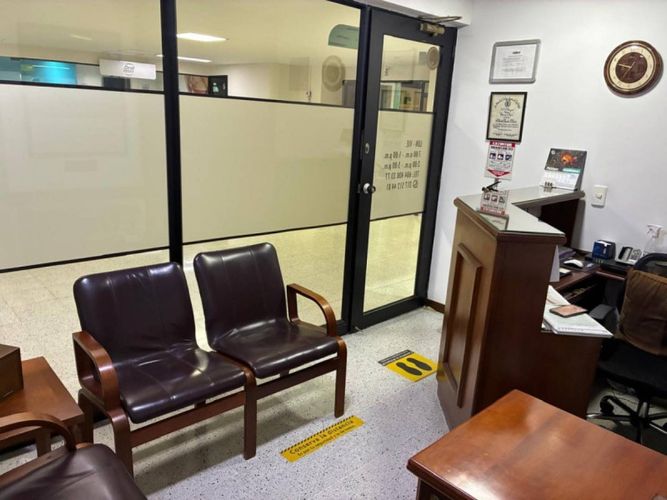 Consultorio en venta en Patio Bonito, Medellín, 32 m² · foto 5 de 9