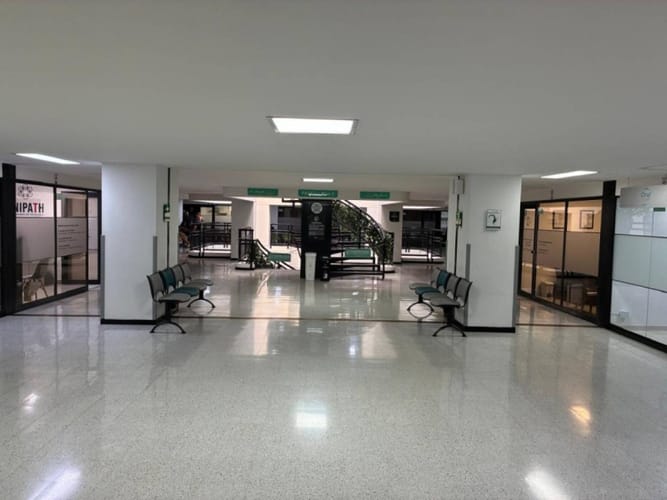 Consultorio en venta en Patio Bonito, Medellín, 32 m² · foto 9 de 9