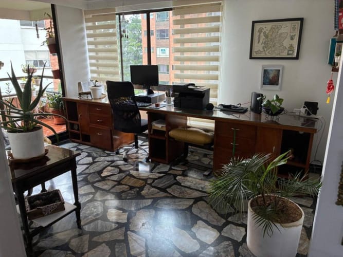 Apartamento en venta en El Poblado, Medellín · foto 4 de 24
